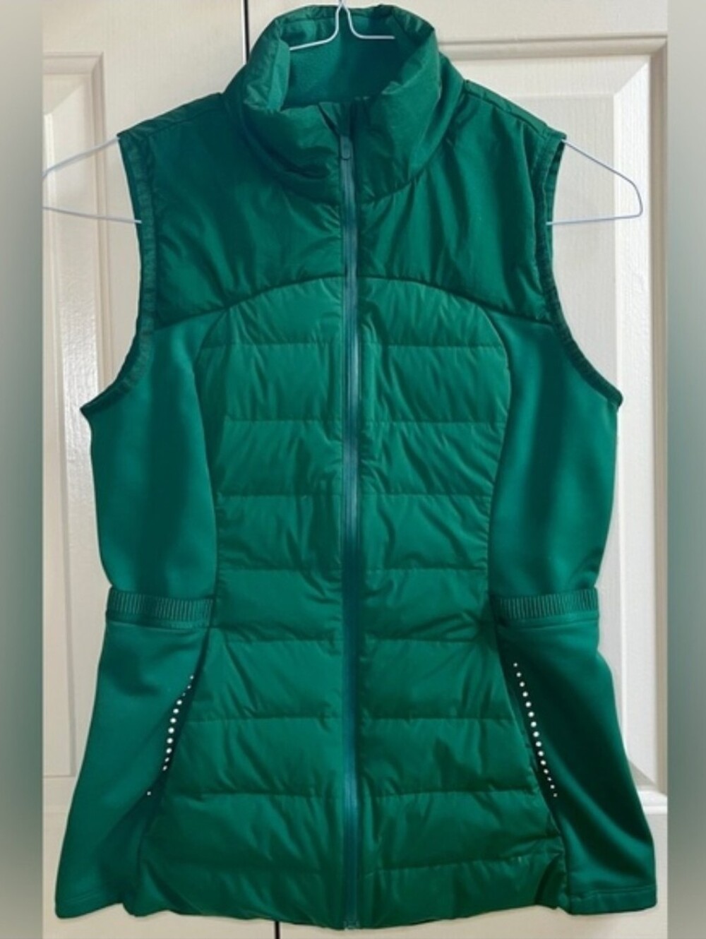 🍒LULULEMON sz 6 DOWN FOR IT ALL VEST Jacket 700-Fill EVERGLADE GREEN